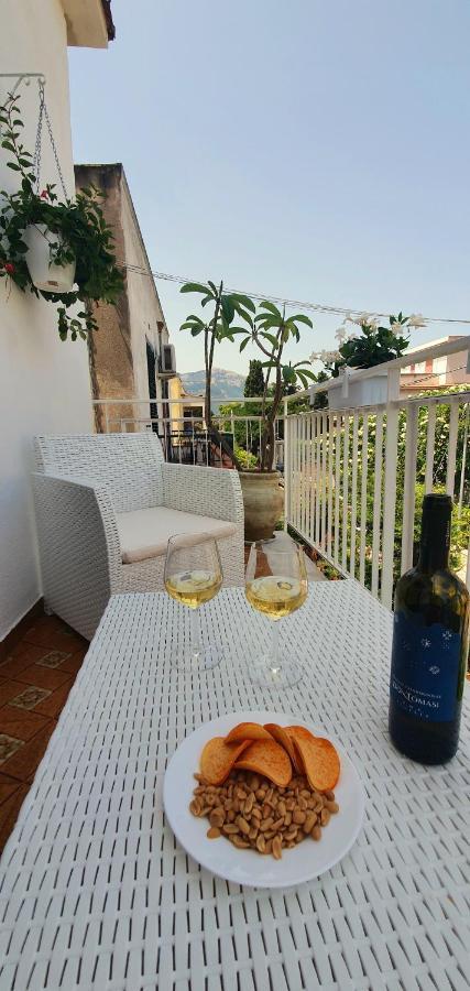 La Casa Di Andreina Hotell Mondello Eksteriør bilde