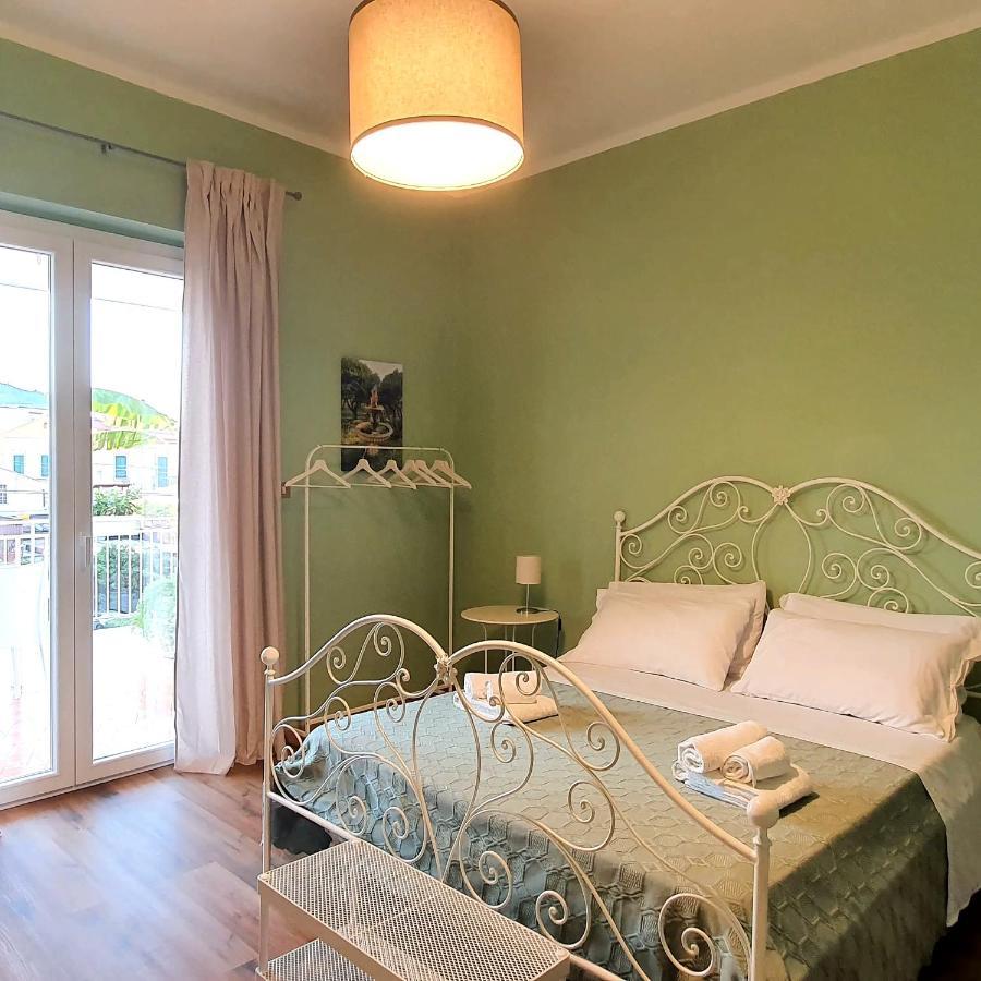 La Casa Di Andreina Hotell Mondello Eksteriør bilde